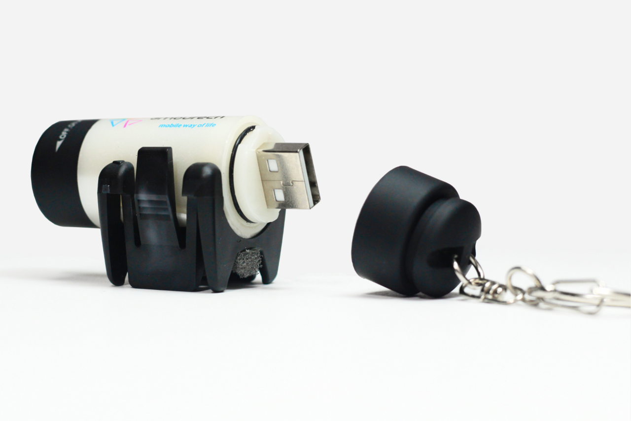 AM6001_w_USB__64838